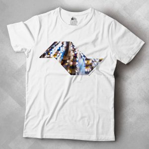 2D002F 1 300x300 - Camiseta Mapa SP Trânsito