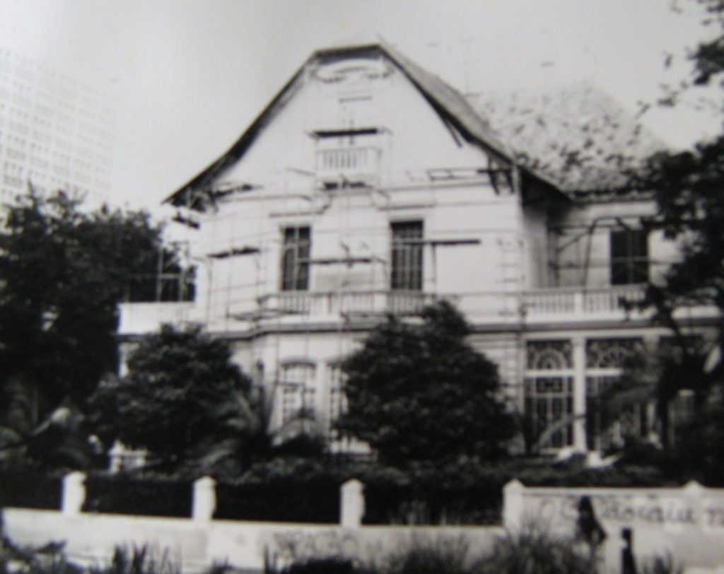 Série Avenida Paulista: a casa e a história dos Schahin casa 1024x812 1 - Série Avenida Paulista: a casa e a história dos Schahin