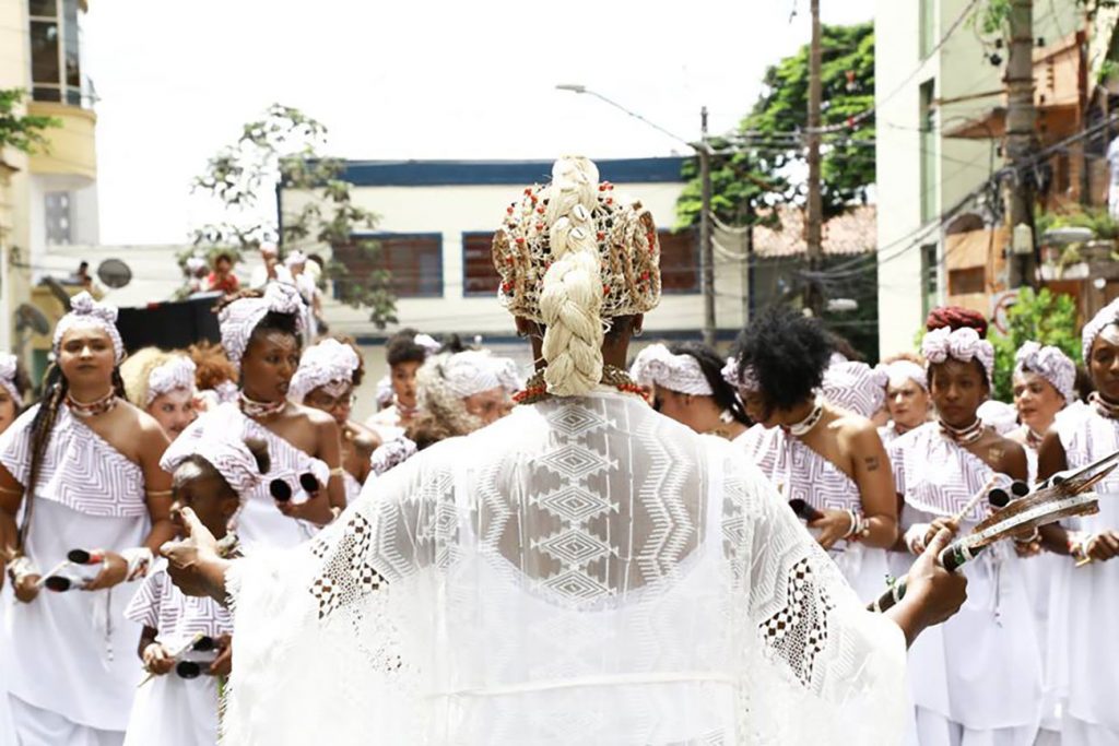 Empoderamento e cultura africana, aqui mesmo, em São Paulo! ilu oba de min 1024x683 1 - Empoderamento e cultura africana, aqui mesmo, em São Paulo!