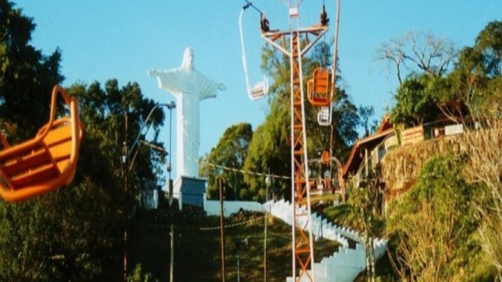 Visite Serra Negra: um passeio de compras e cultura serra negra 006 694x250 1 1024x576 1 - Visite Serra Negra: um passeio de compras e cultura