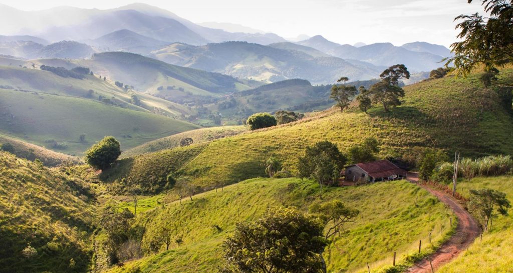 3 cidades da Serra da Mantiqueira para visitar nas férias serra da mantiqueira 166667380 1024x546 1 - 3 cidades da Serra da Mantiqueira para visitar nas férias